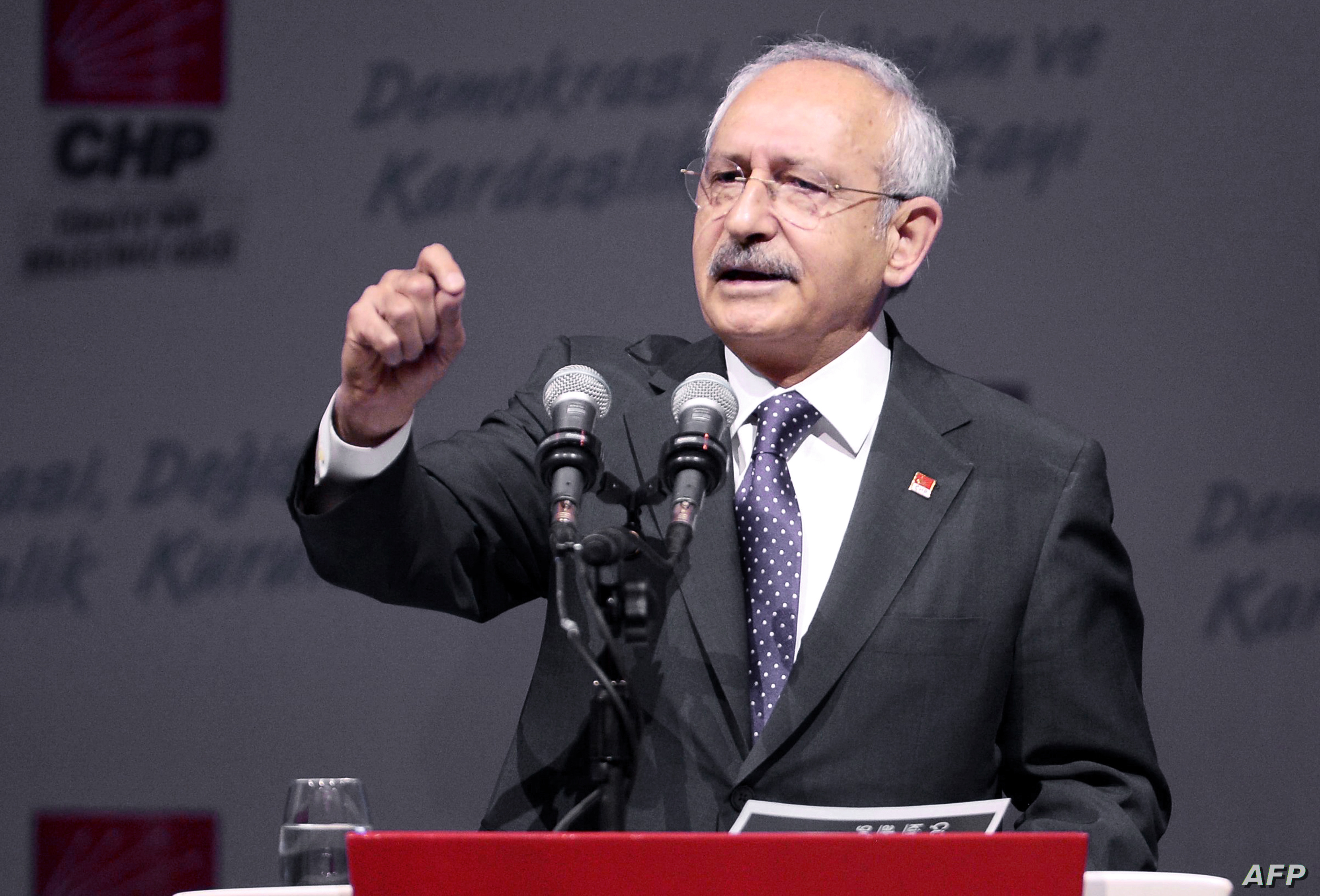 كليچدارئۆغڵو: حكومه‌تى توركيا هه‌ڕه‌شه‌ له‌ قوربانيانى بوومه‌له‌رزه‌ ده‌كات